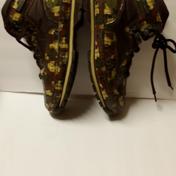 Timberland Ankle Boots Mens Leather Green & Yellow Graphic Design Emboss Sz 8.5M - Picture 7 of 12